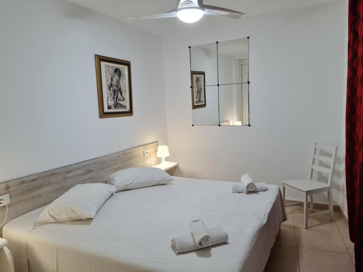 Habitaciones Nathaly Armenime Εξωτερικό φωτογραφία